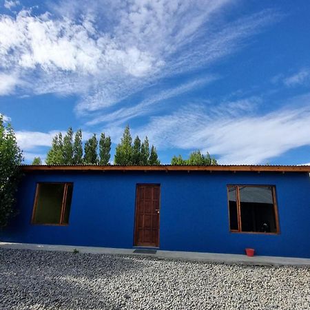 Matices Hostel Terminal El Calafate Exterior photo